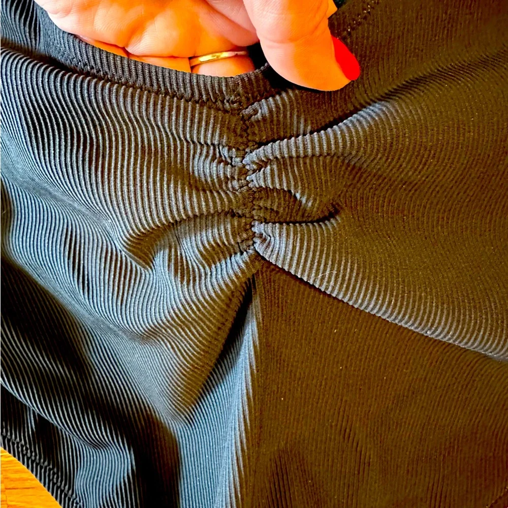 NWT Charmo Black Ribbed Ruched One-Piece Swimsuit Size L - Picture 7 of 12